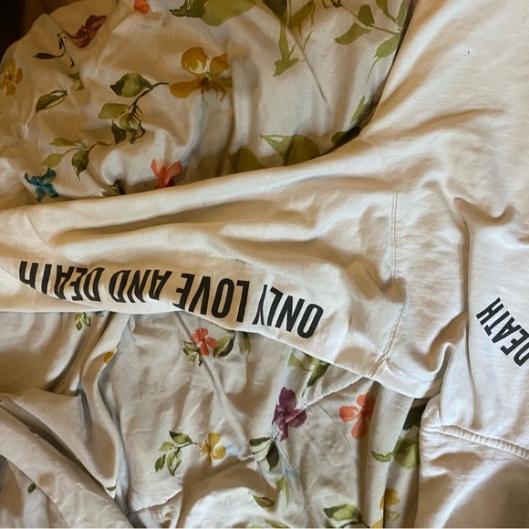 White jacket - Picture 3 of 5